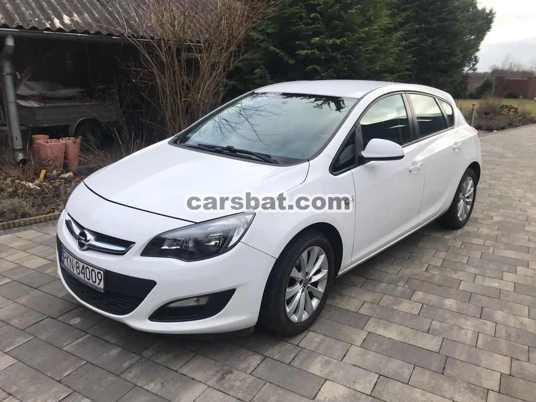 Opel Astra J 1.6 Active 2015