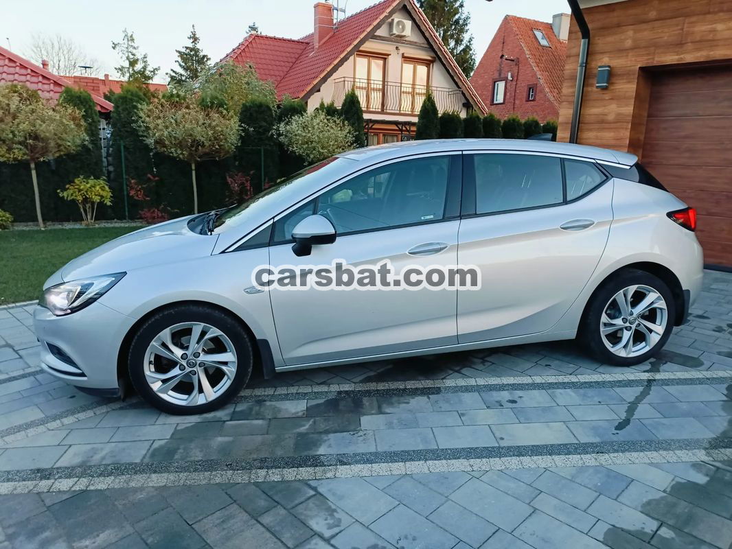 Opel Astra K V 1.4 T Dynamic 2015