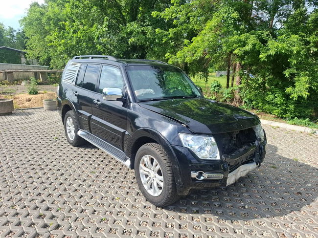 Mitsubishi Pajero IV 3.2 DID Instyle 2015