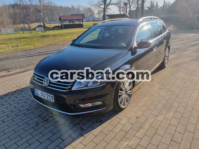 Volkswagen Passat B7 Variant 2.0 TDI DSG BlueMotion Technology R-Line 2013