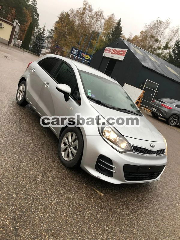 Kia Rio III 1.2 Attract 2015