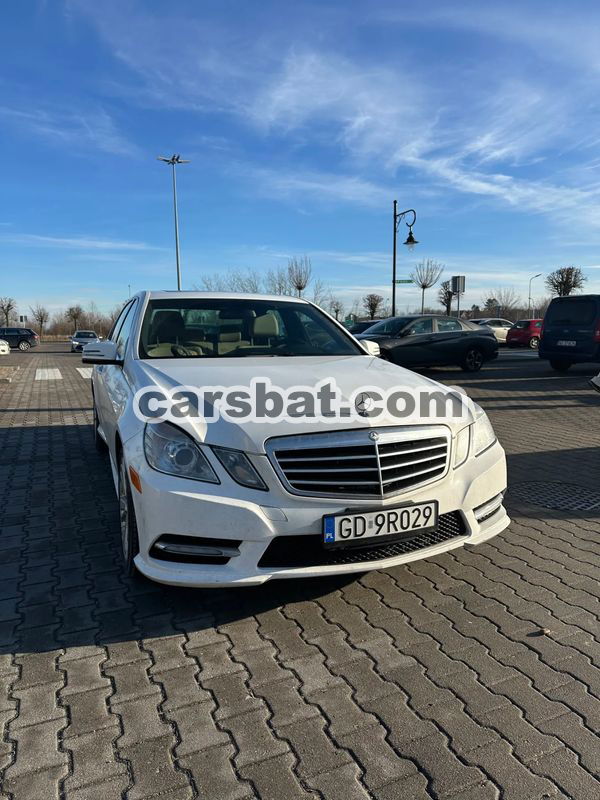 Mercedes-Benz E W212 350 4Matic 7G-TRONIC 2012