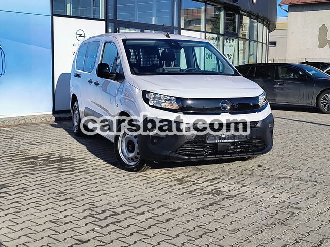 Opel Combo 2024