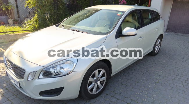 Volvo V60 I D2 2013