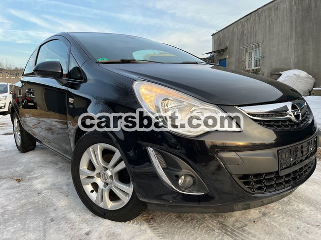 Opel Corsa D 1.4 16V Satellite 2011