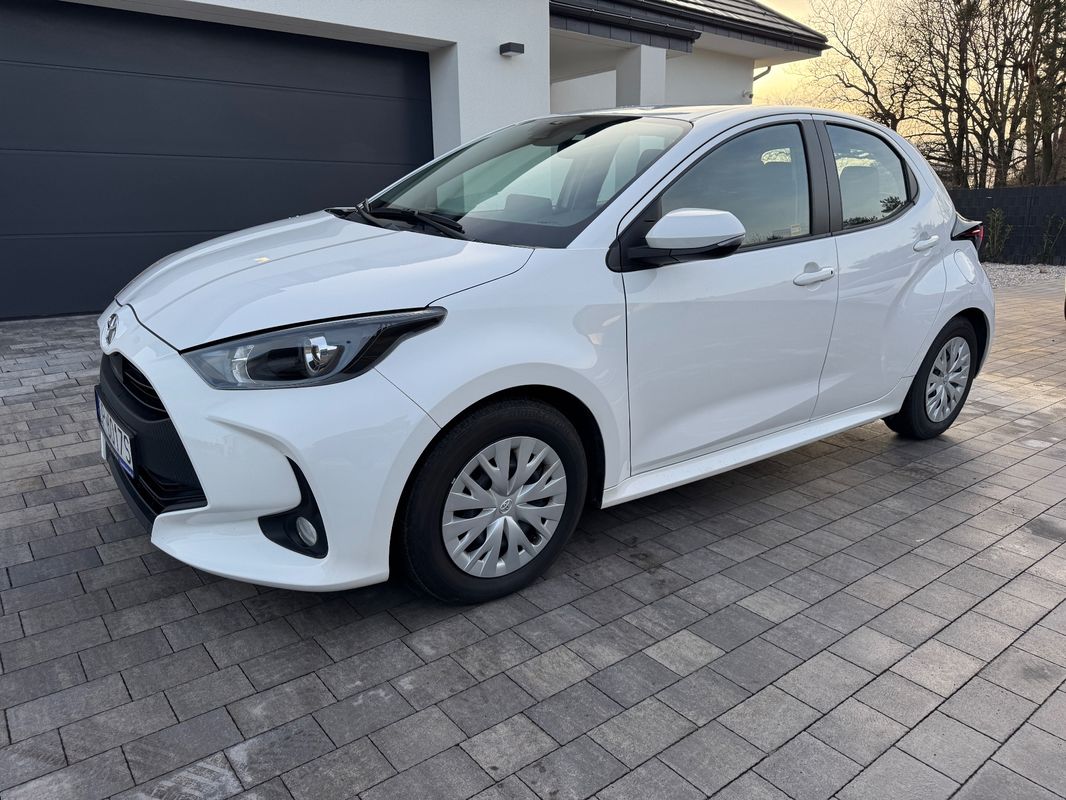 Toyota Yaris IV 1.0 Comfort 2023