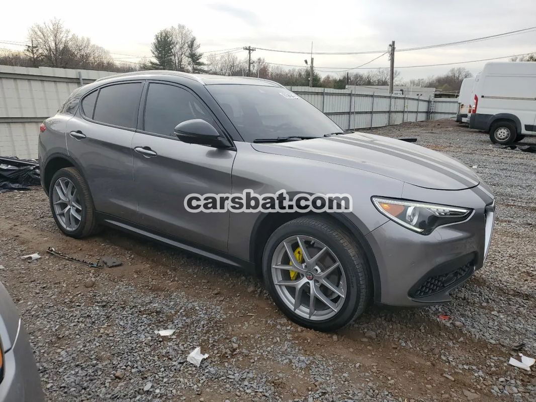 Alfa Romeo Stelvio 2018