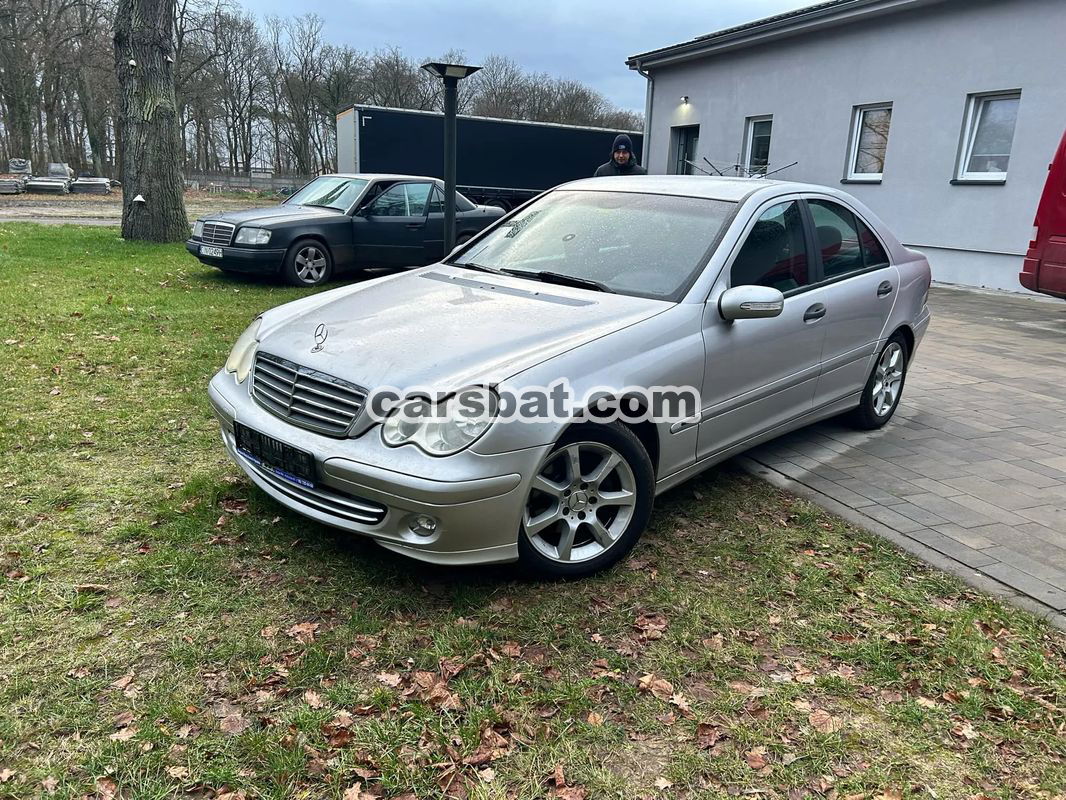 Mercedes-Benz C W203 220 T CDI Classic 2004