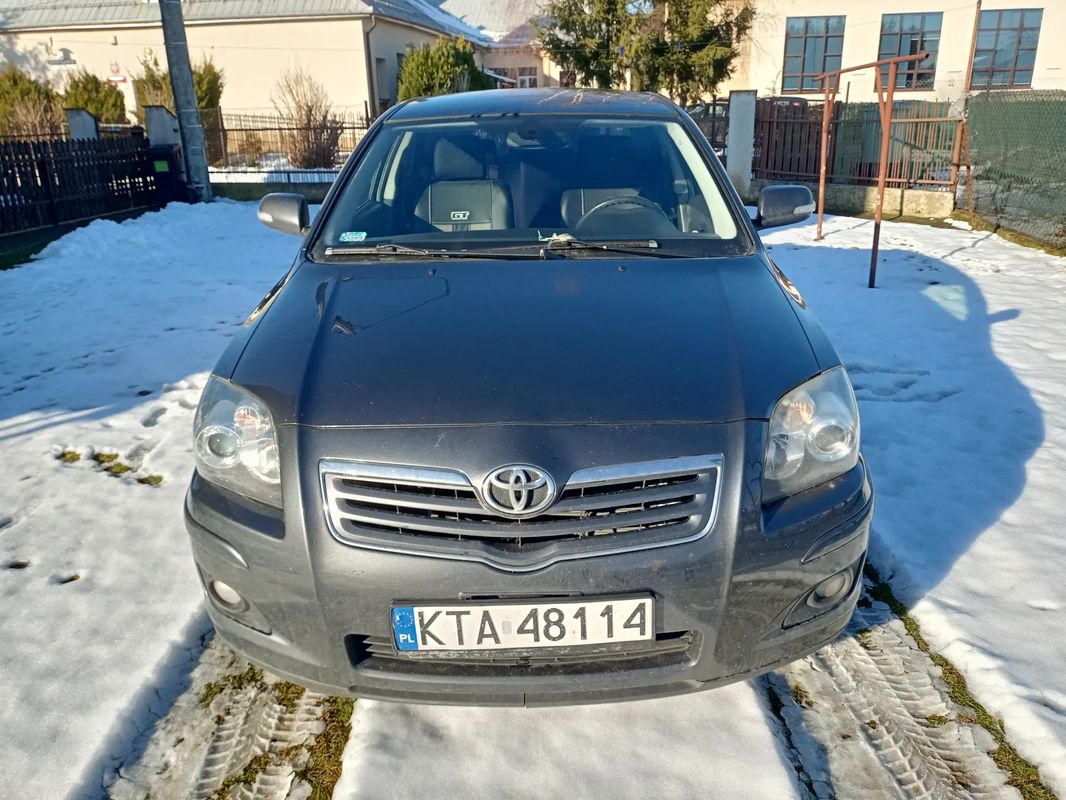 Toyota Avensis II 2.0 D-4D 2007