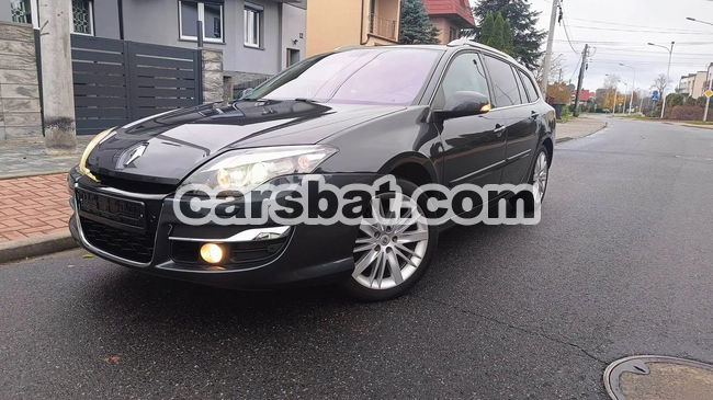 Renault Laguna III 2.0 dCi FAP Initiale 2012