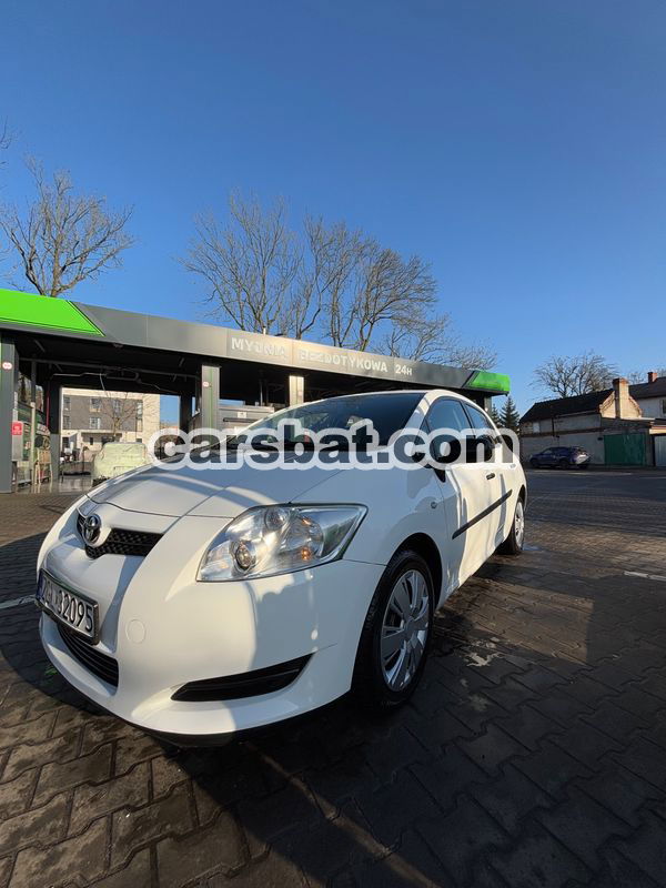 Toyota Auris I 1.6 VVT-i Terra 2008