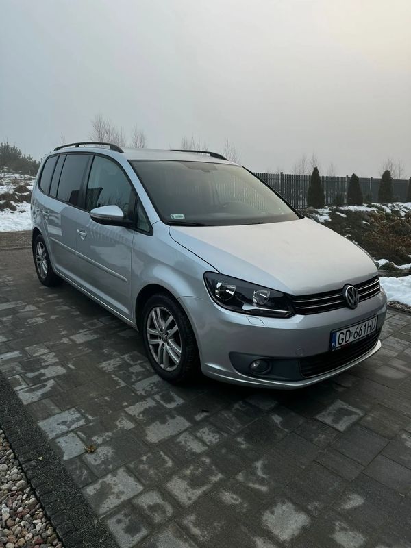 Volkswagen Touran II 2.0 TDI DPF Comfortline 2011