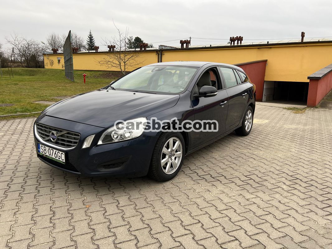 Volvo V60 I D2 2013