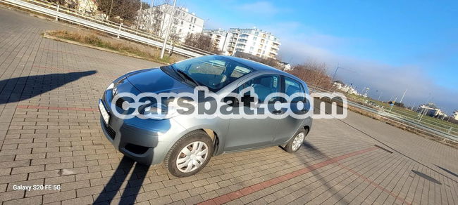 Toyota Yaris II 1.0 Terra Start 2010