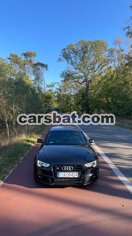 Audi A5 8T 3.0 TDI Quattro S tronic 2012