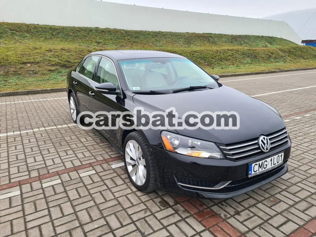 Volkswagen Passat B7 Variant 2.0 Blue TDI DSG SCR Business Edition 2012