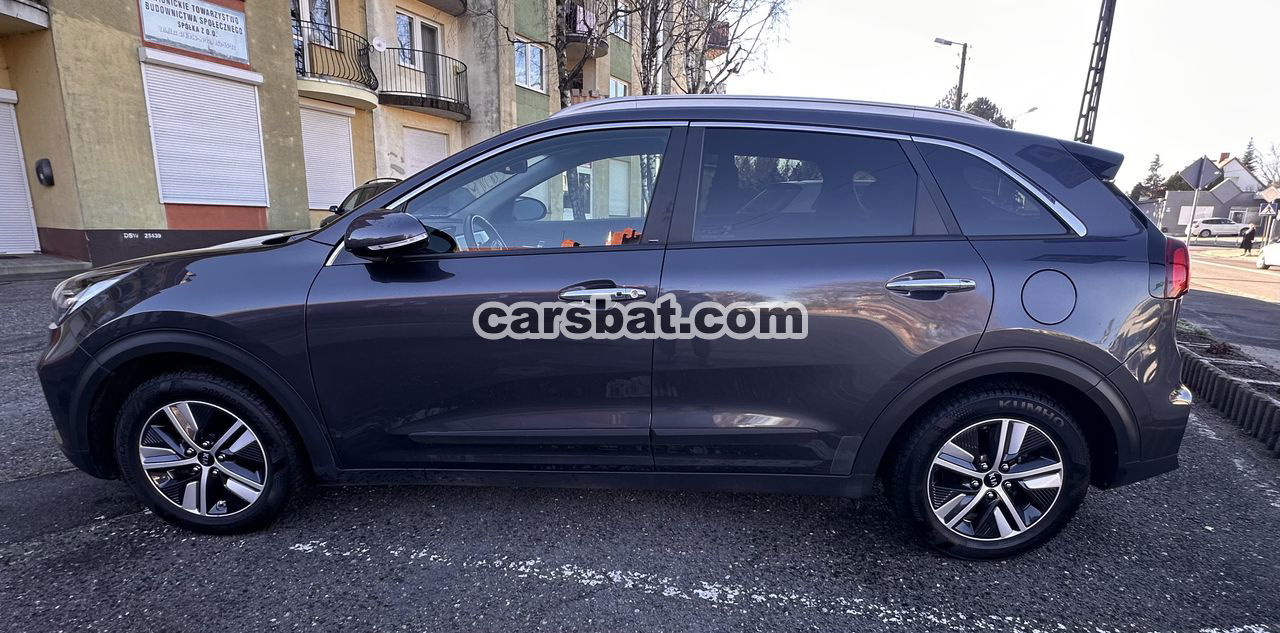 Kia Niro 1.6 GDI Hybrid L Business Line 2021