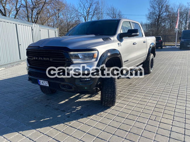 Dodge RAM 1500 5.7 4x4 2018