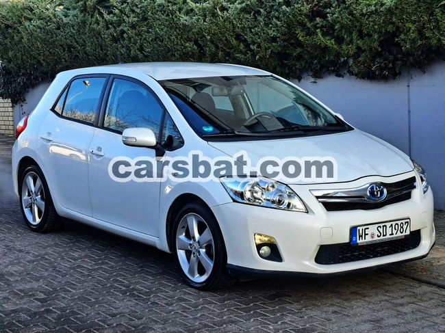 Toyota Auris I 1.8 VVT-i Hybrid Automatik Design Edition 2011