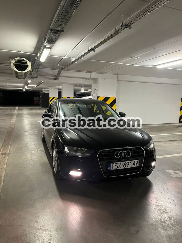 Audi A4 B8 2.0 TDI 2012