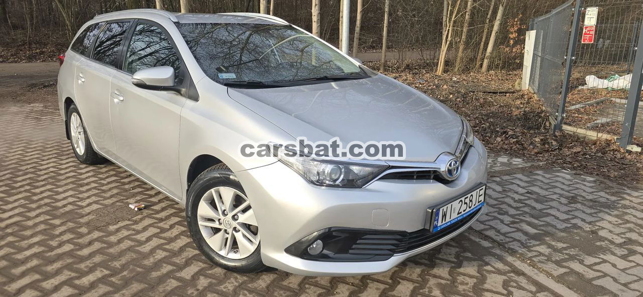 Toyota Auris II Hybrid 135 Comfort 2018