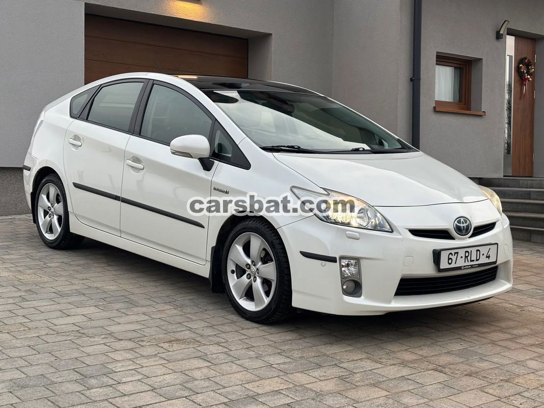 Toyota Prius III 1.8 HSD Prestige 2011