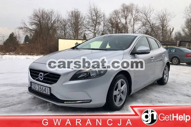 Volvo V40 II D2 Momentum 2015