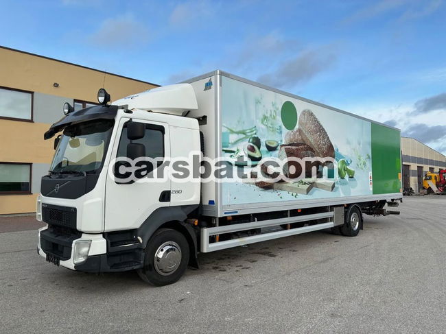 Volvo FL 2015