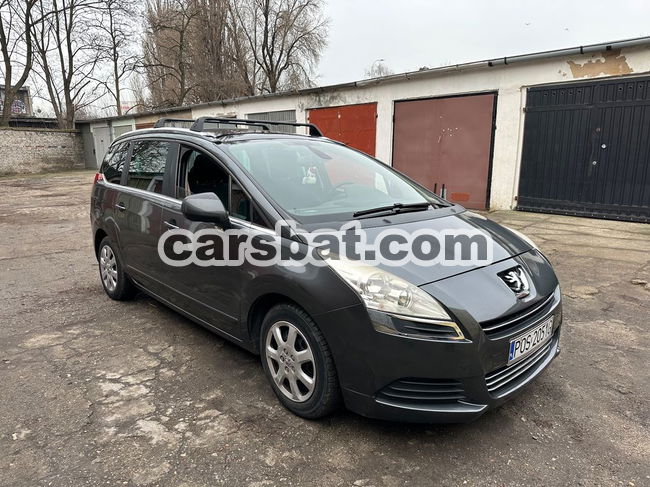 Peugeot 5008 I 2.0 HDi Family 7os 2011