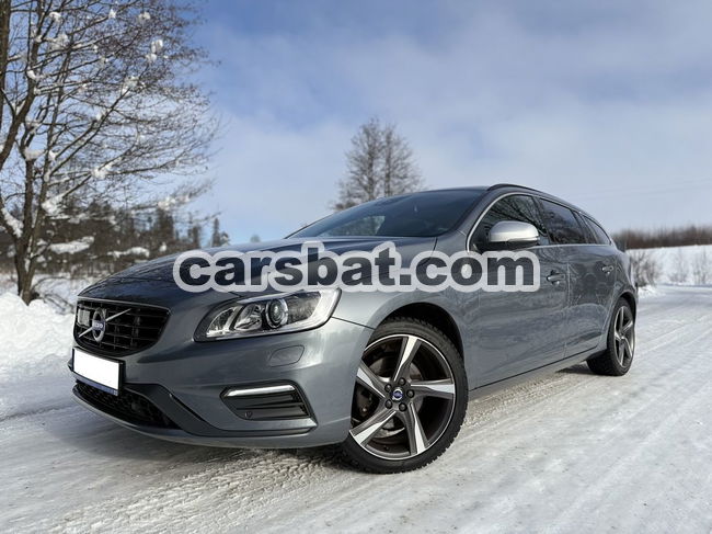 Volvo V60 I D3 Drive-E R-Design Momentum 2016