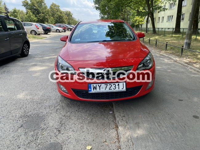 Opel Astra J 1.4 Turbo Cosmo 2010