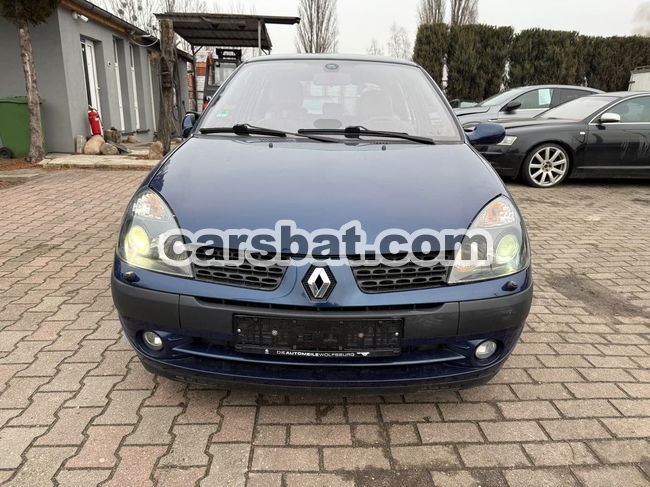 Renault Clio II 1.6 Confort Privilege 2002