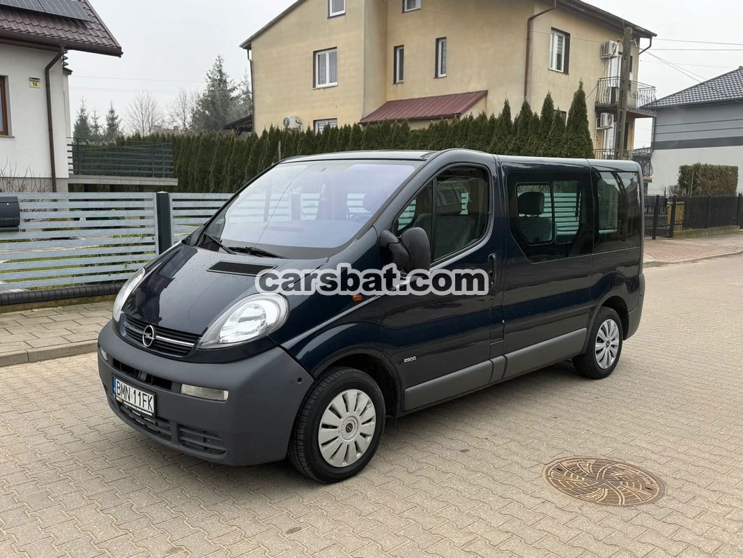 Opel Vivaro I 2003