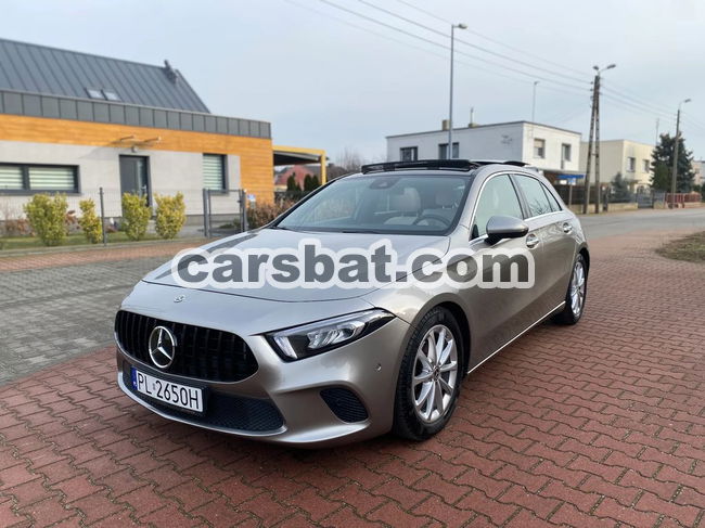 Mercedes-Benz A W177 180 7G-DCT 2019