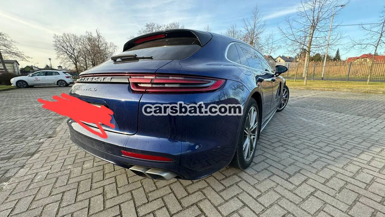 Porsche Panamera Turbo Sport Turismo 2020