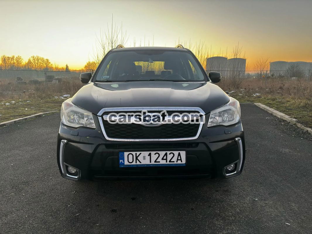 Subaru Forester IV 2.0XT Platinum Lineartronic 2014