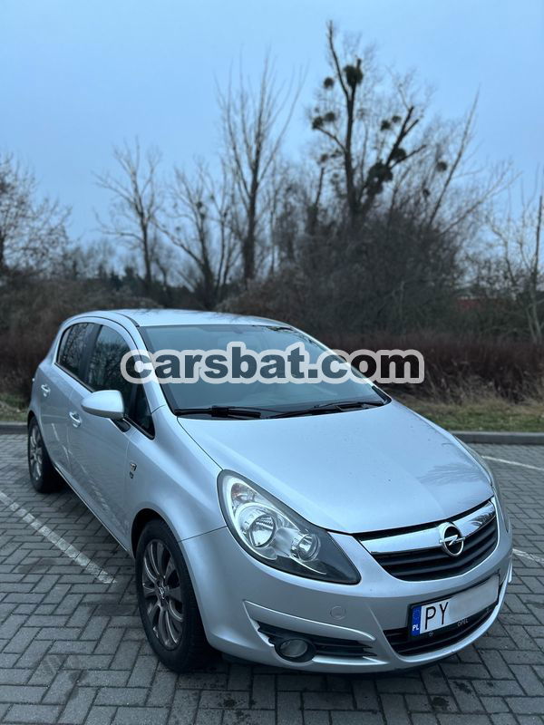 Opel Corsa D 1.4 16V Enjoy 2010