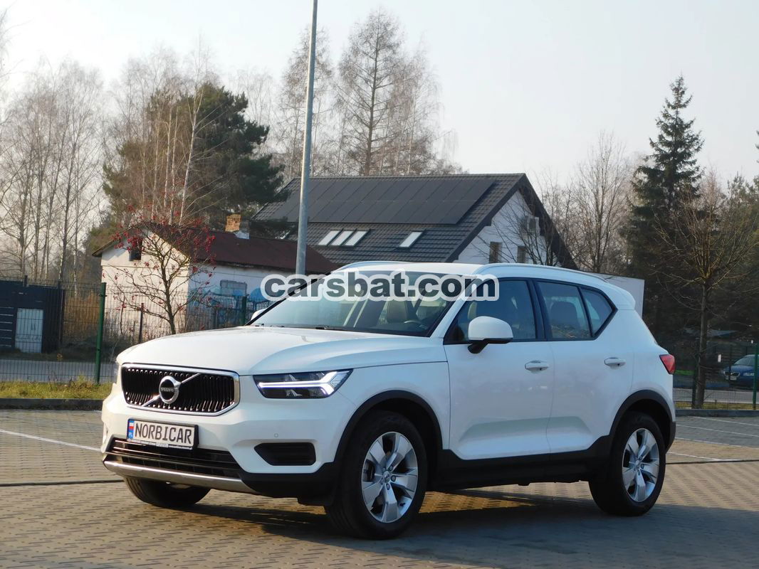 Volvo XC40 T4 Momentum Pro 2019