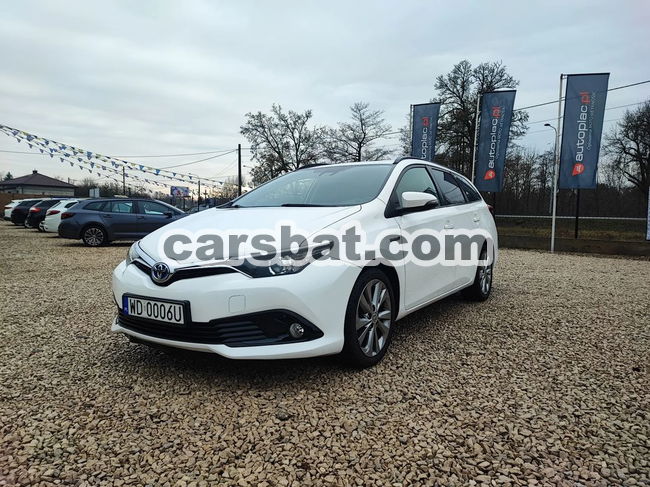 Toyota Auris II 1.8 VVT-i Hybrid Automatik Comfort 2016