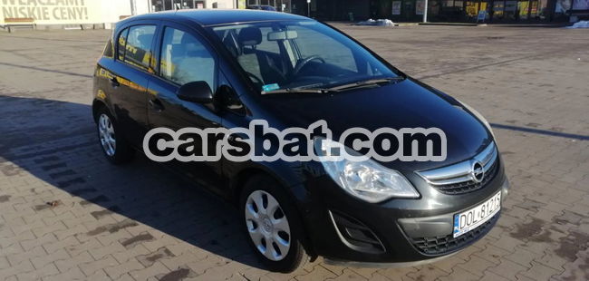 Opel Corsa D 1.2 16V 111 2012