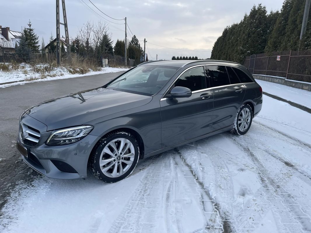 Mercedes-Benz C W205 220 d 4Matic T 9G-TRONIC Avantgarde 2019