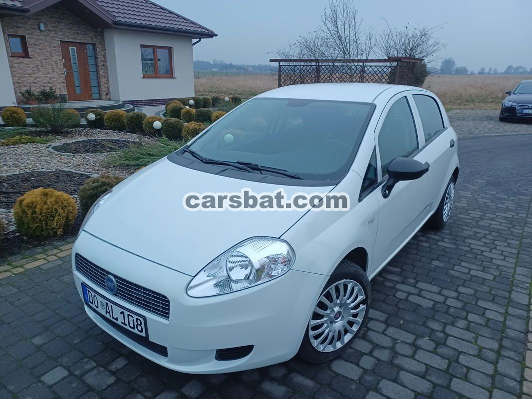 Fiat Punto Actual 1.2 8V Actual 2012