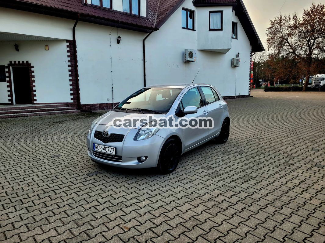 Toyota Yaris II 1.3 VVT-i Cool 2008