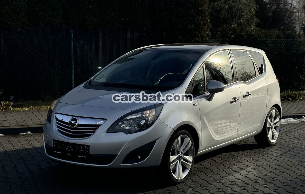 Opel Meriva II 1.4 T Cosmo 2010