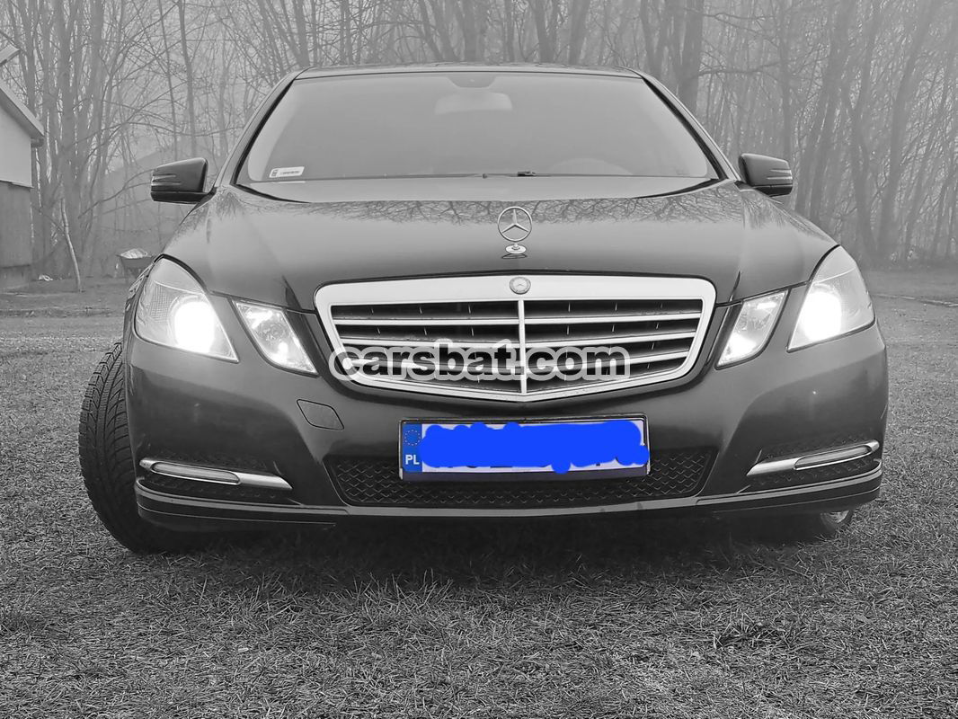 Mercedes-Benz E W212 200 CGI BlueEffICIENCY Avantgarde 2012