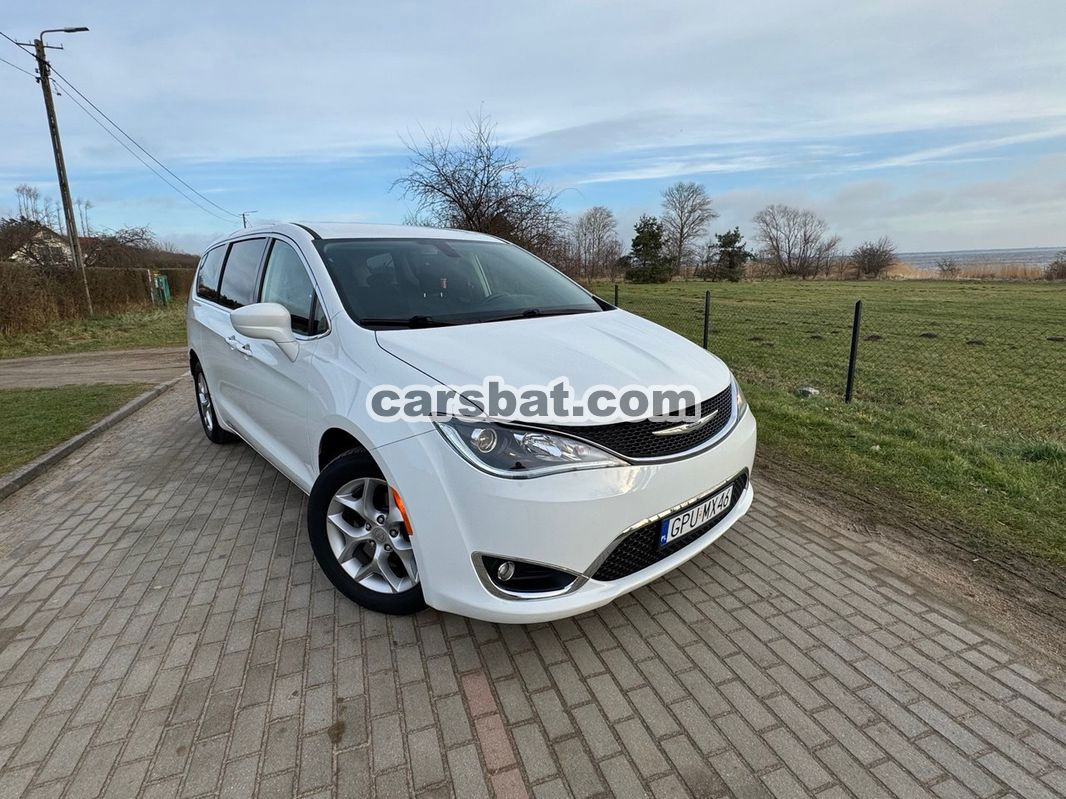 Chrysler Pacifica 2019