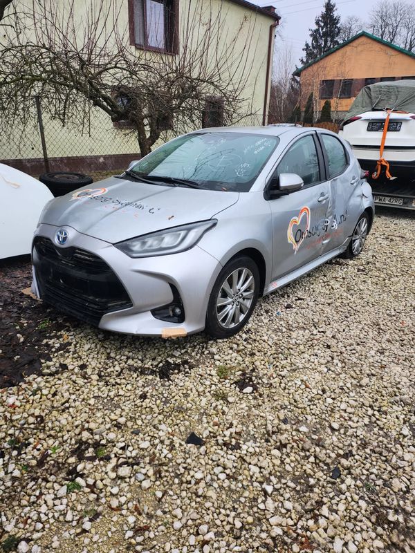 Toyota Yaris IV Hybrid 1.5 Executive 2023