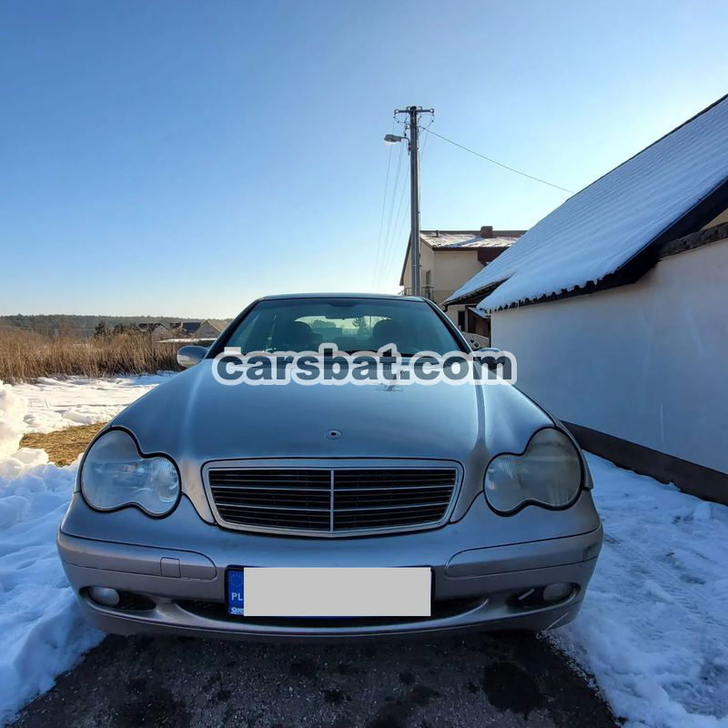 Mercedes-Benz C W203 200 T CDI Classic 2002