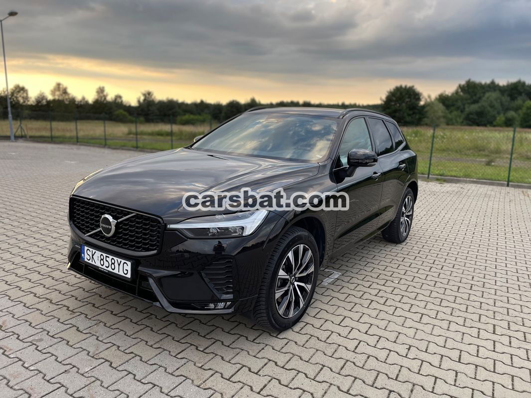 Volvo XC60 II B5 B AWD Plus Dark 2023