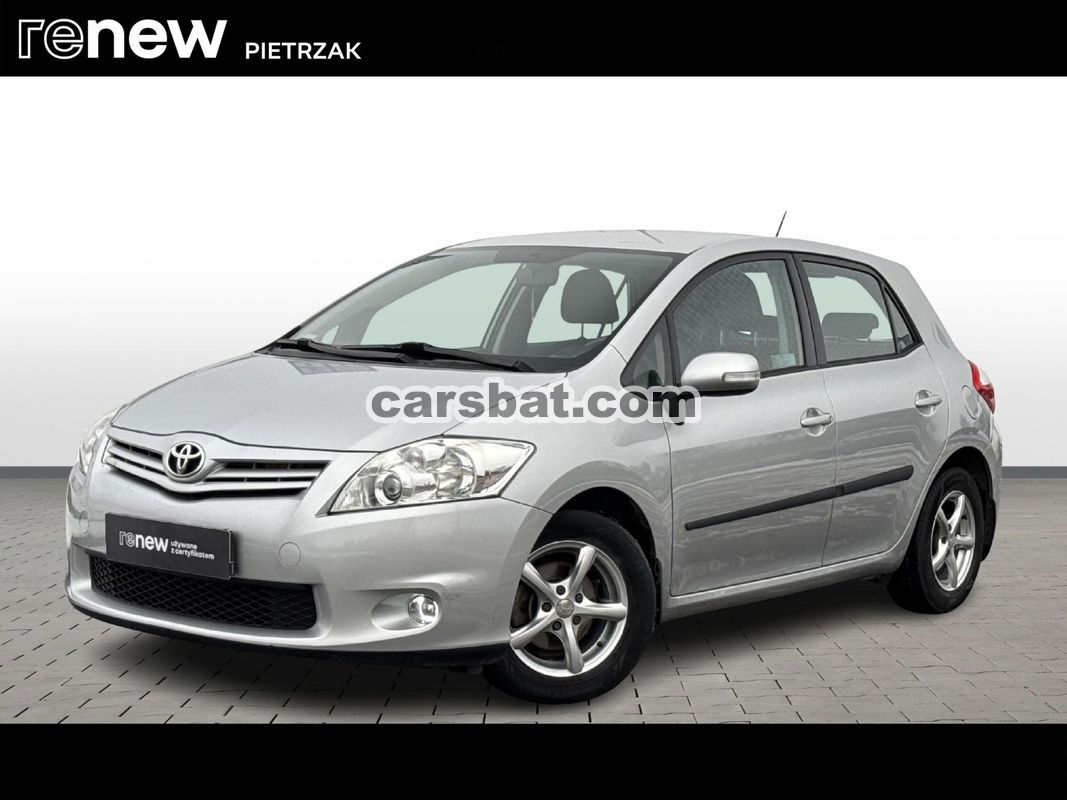 Toyota Auris II 1.33 VVT-i Classic Terra 2013